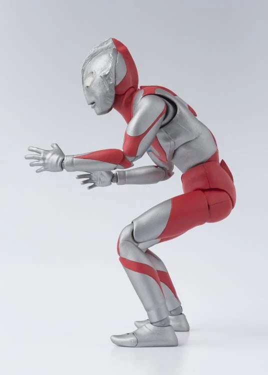 Ultraman S.H.Figuarts Ultraman (A Type) fighting pose