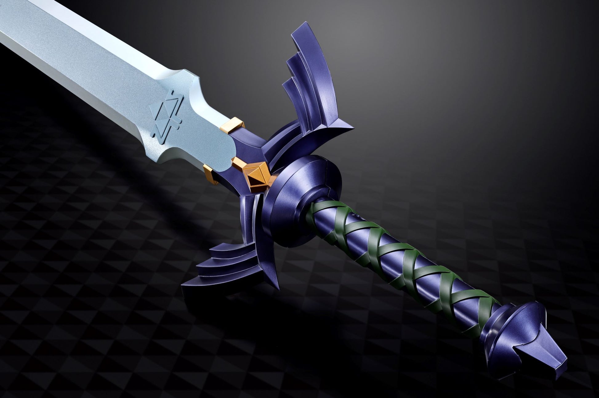 THE LEGEND OF ZELDA MASTER SWORD "THE LEGEND OF ZELDA" showing off hilt 