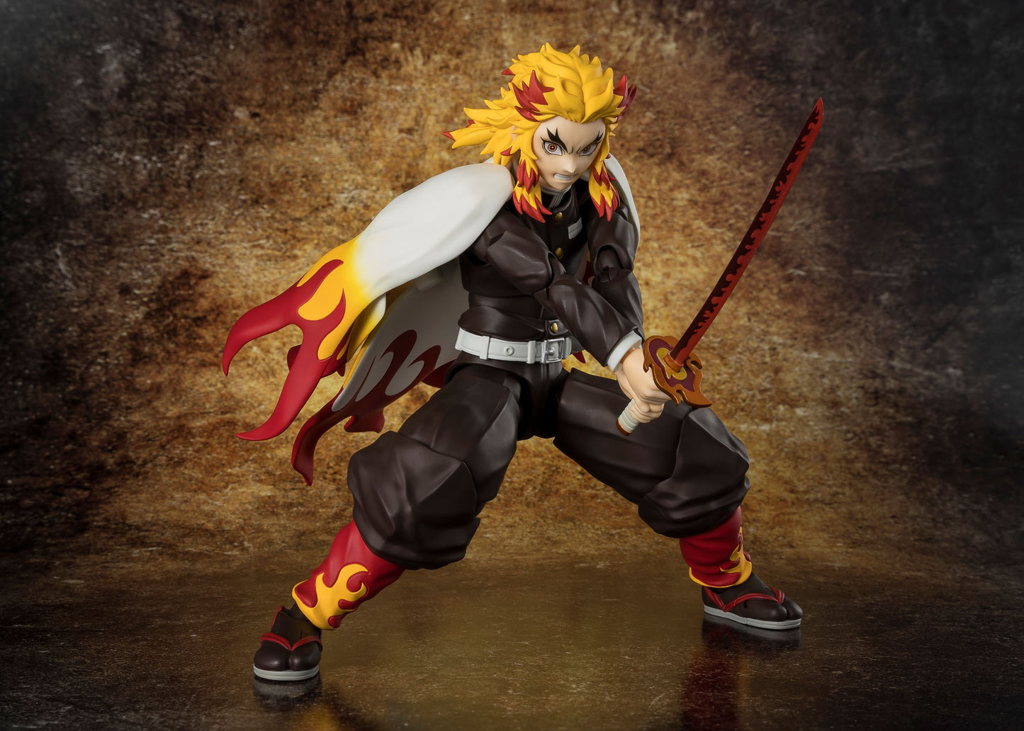 Pre Order Kyojuro Rengoku "Demon Slayer" - Tamashii Nations S.H.Figuarts