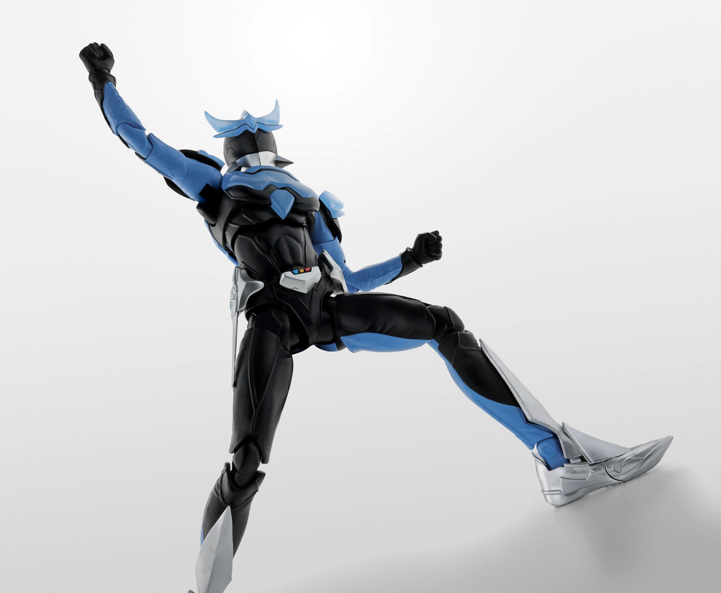 Pre Order Wingman "Wingman" - Tamashii Nations S.H.Figuarts Shinkocchou Seihou