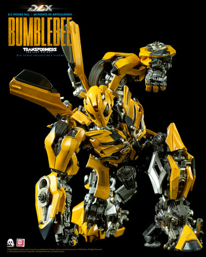 Transformers: The Last Knight – DLX Bumblebee super hero pose