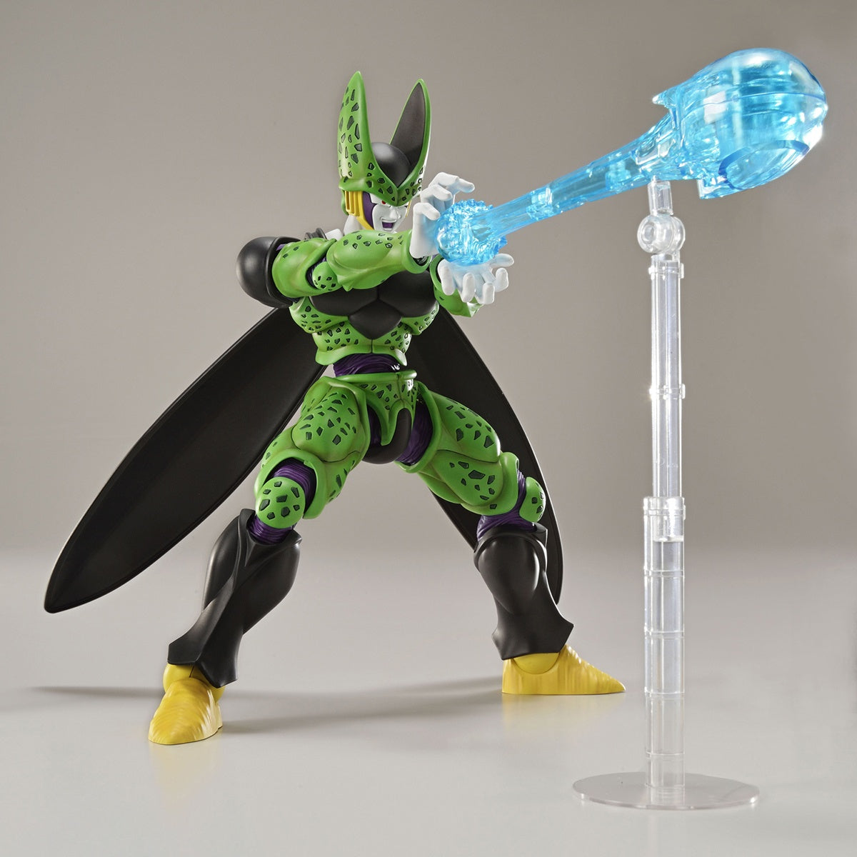 Figure-rise Standard Perfect Cell Dragon Ball Z Plastic Model Kit Bandai