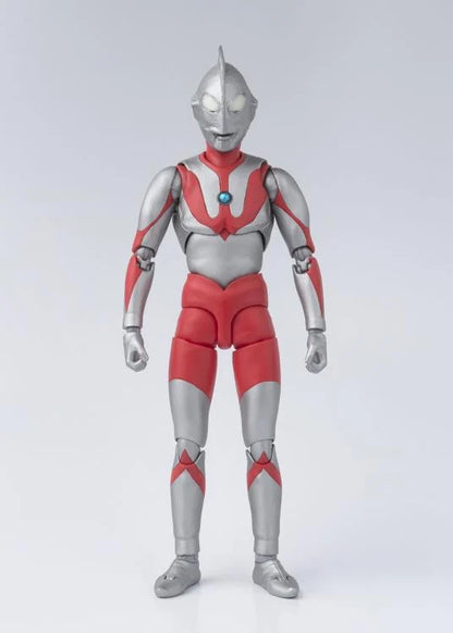 Ultraman S.H.Figuarts Ultraman (A Type) standing pose