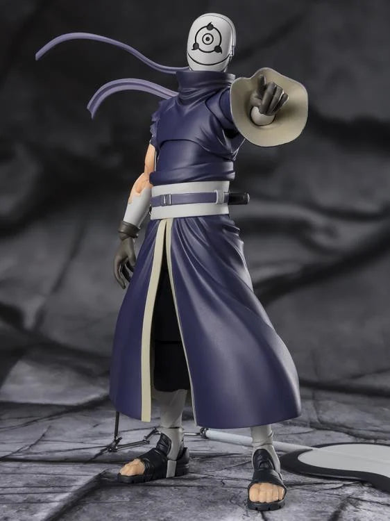 Naruto: Shippuden S.H.Figuarts Obito Uchiha (Hollow Dreams of Despair) mask on