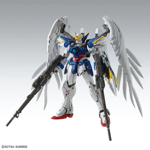 Bandai Hobby Gundam Wing Wing Gundam Zero Custom (Ver. Ka) EW 1/100 - Master Grade