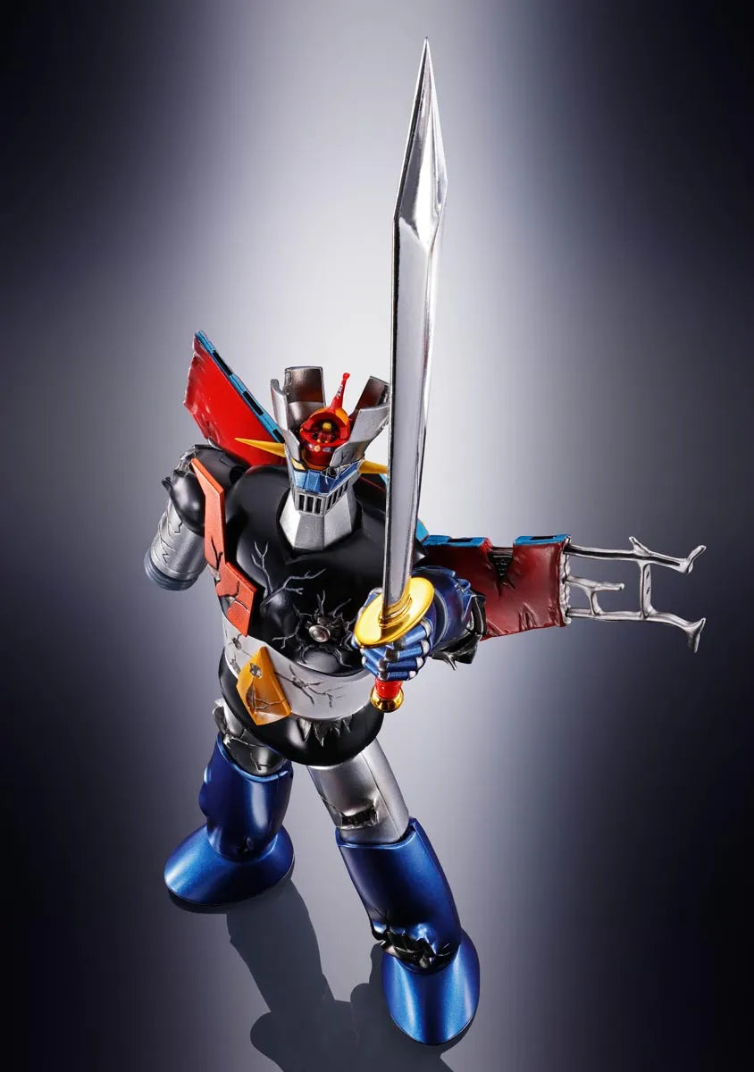 GX-105D Mazinger Z - Kakumeishinka - Damage ver. "Mazinger Z", TAMASHII NATIONS Soul of Chogokin holding sword