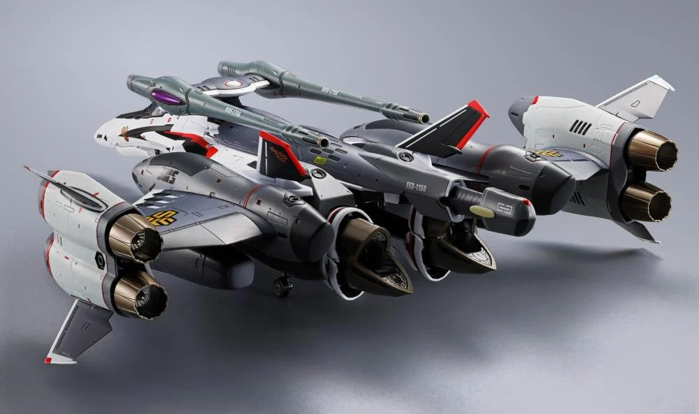 Pre Order Macross Frontier: The False Songstress DX Chogokin VF-25F Tornado Messiah Valkyrie (Alto Saotome Machine Revival Ver.)